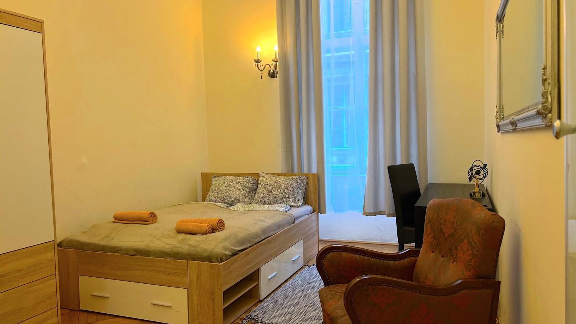 In Ferenciek Square Appartement